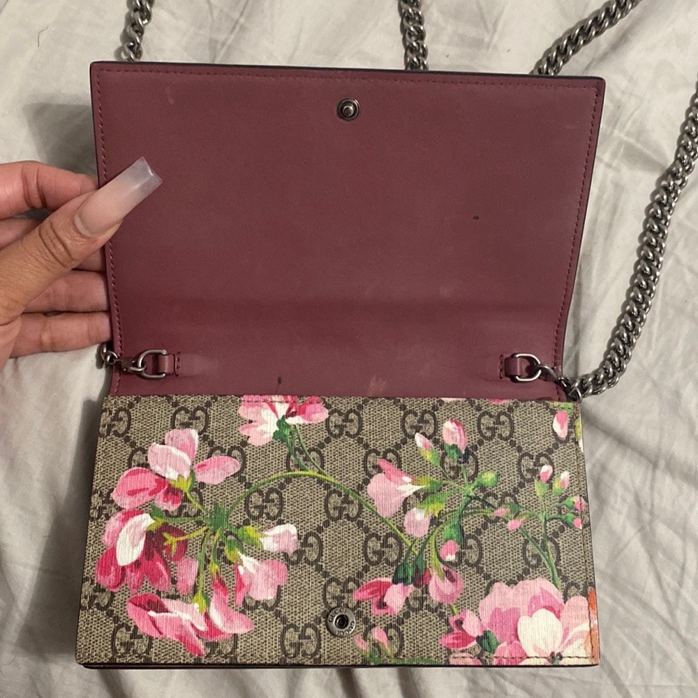 Gucci Flora Chain Wallet